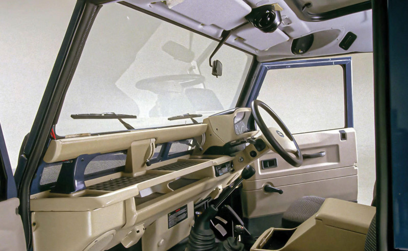 Defender90 Sheppard cab interior res.jpg