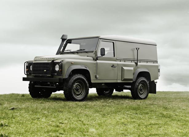 defender-110-hard-top-fitted-for-radio.jpg