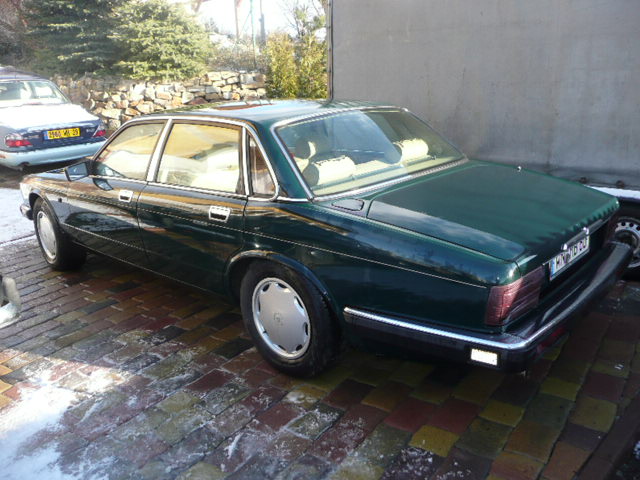 Jaguar XJ6 manual 003.JPG