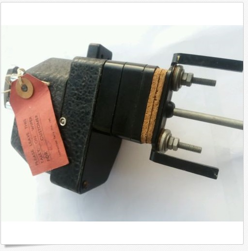 wiper motor original.jpg