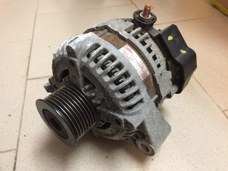 Alternator YLE500200