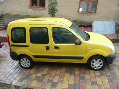 Kangoo 006.JPG