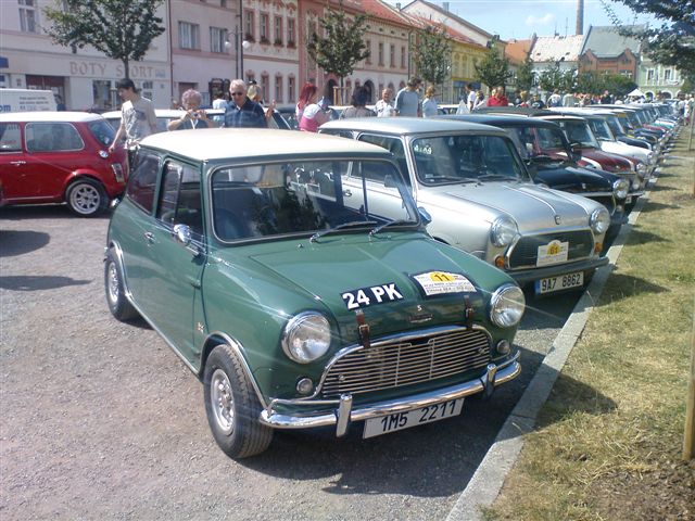 Mini v Rakovníku.JPG