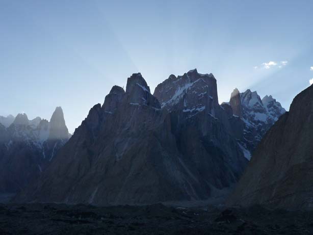 08 ještě jednou Tranga a Nameles peak.JPG