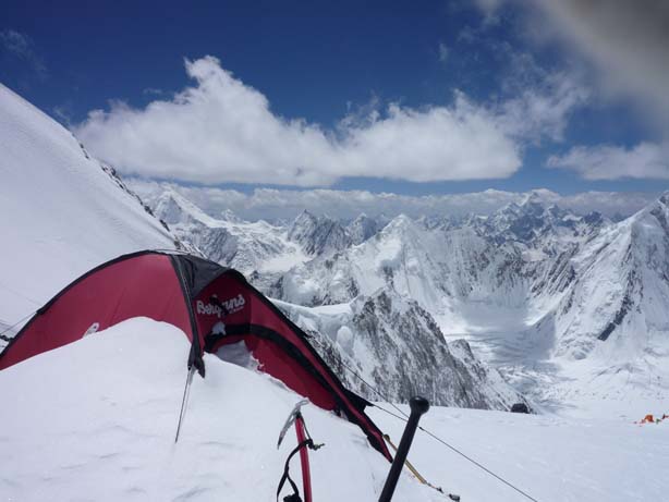25 tábor C3, 7100m a špatně se dýchá.JPG