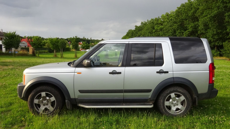 Land_Rover_Discovery 3_foto_02.jpg