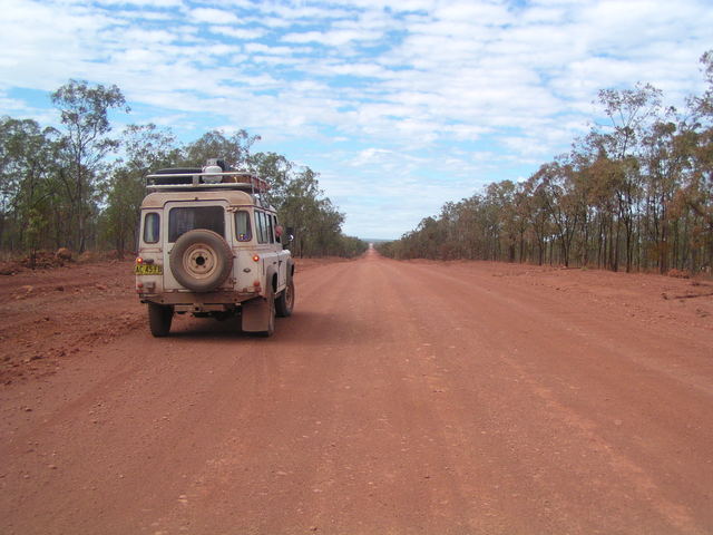 Cape York - hlavni cesta (ne ta telegrafni)