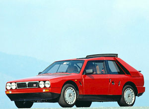 lancia_delta_s4_2.jpg