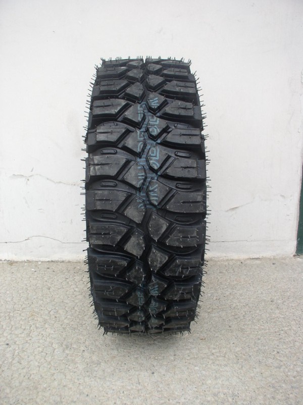 MAXI 4X4 Front view.jpg
