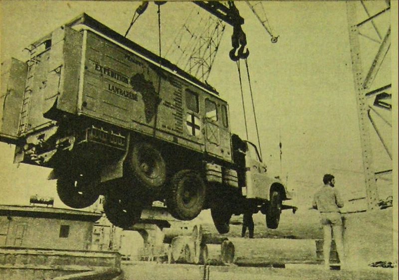 Tatra 138, expedice Lambarene 02.jpg