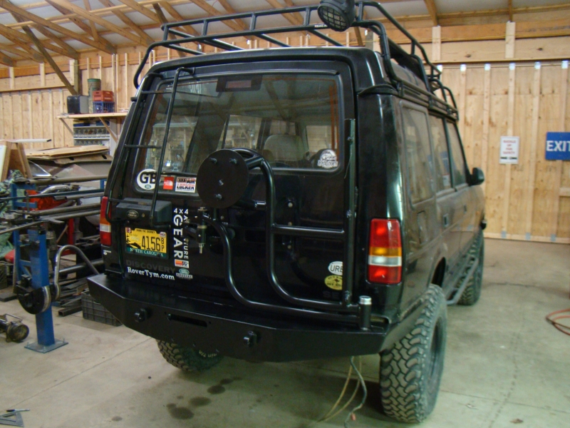 DI Rear Winch Bumper With Integrated Tire Carrier 2.jpg
