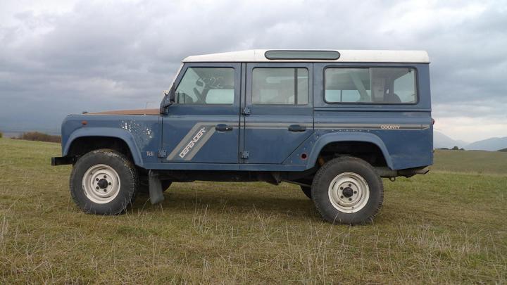 defender.jpg
