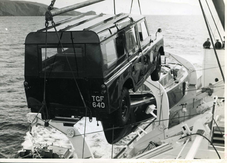 land_rover.jpg