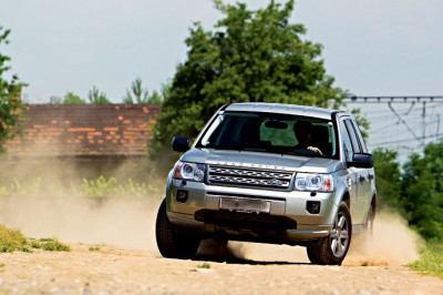 _Land Rover 1.jpg