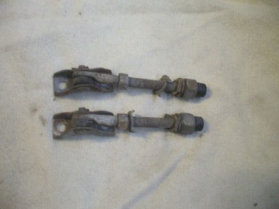 windscreen bolts.JPG