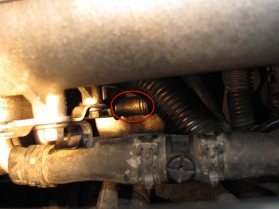 pod chladicom paliva, pohlad z vrchu