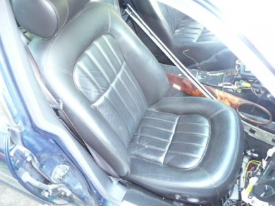 XJ8 na díly 003.JPG