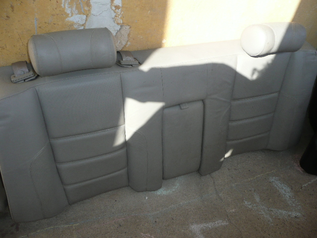 sedačky XJ8 005.JPG