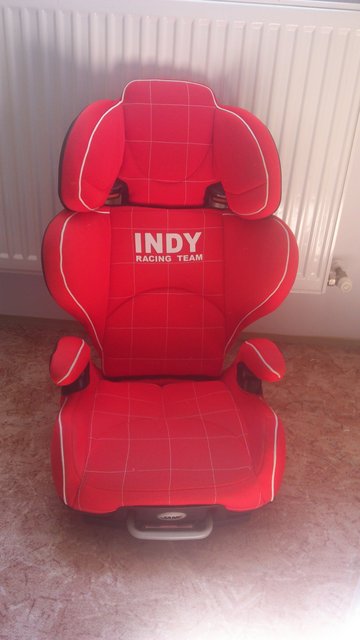 sedačka INDY.jpg