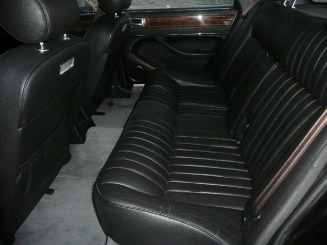 XJ 40 fialový 007.JPG
