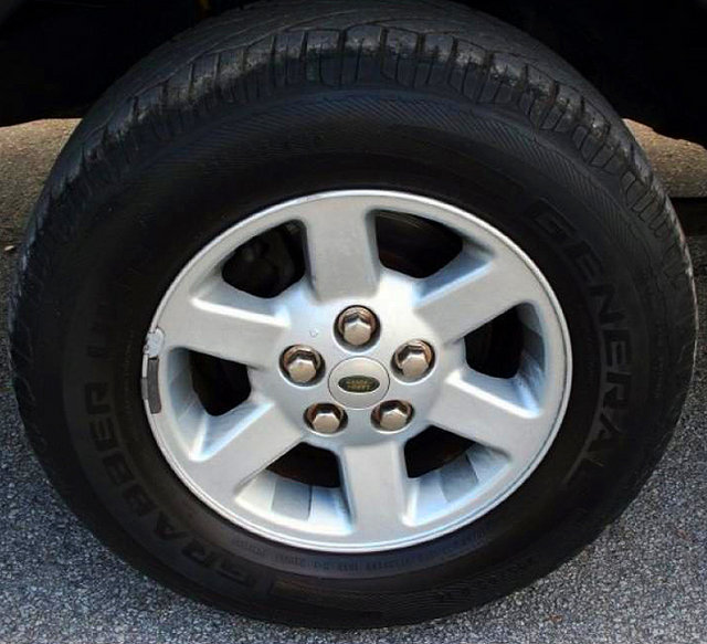 wheel-Land-Rover-2003-Discovery-wheel-S-b.jpg