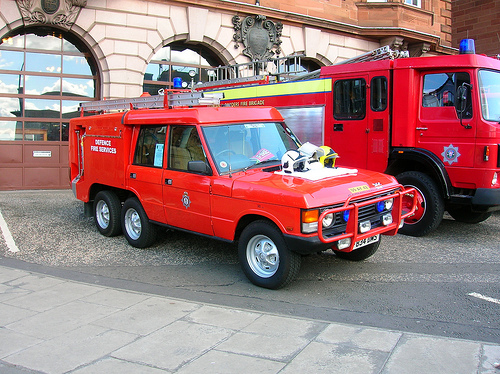 range-rover-fire-tender.jpg
