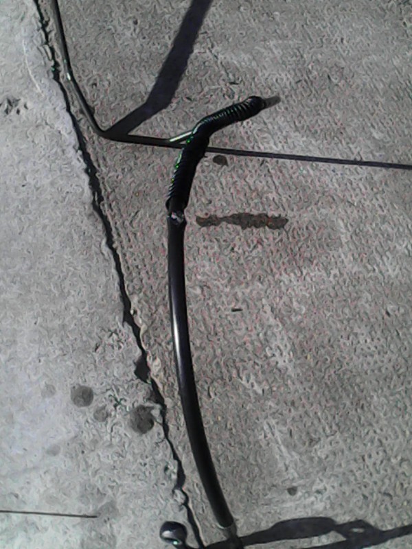 predreta zadna hadica ACE piestu.jpg