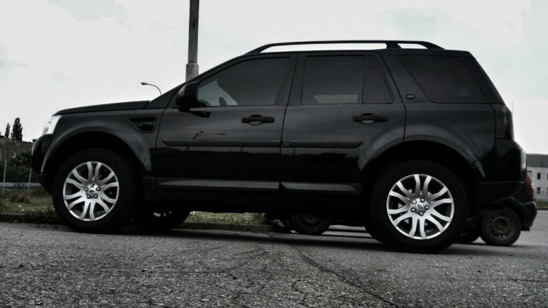 Freelander 2 black