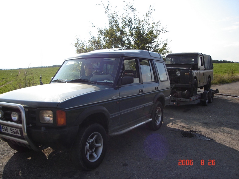 Land Rover 109 SIIA 1968 008.jpg