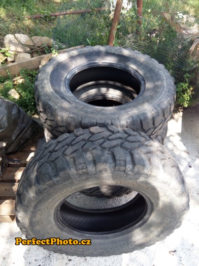 pneu 2.jpg