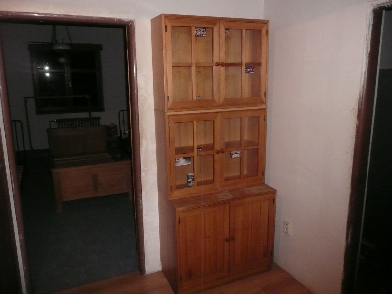 Skříňka 001.JPG